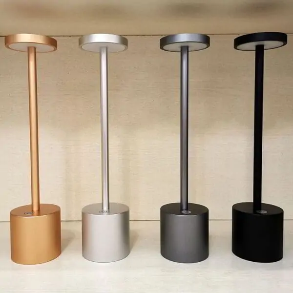 Bar rechargeable table lamp